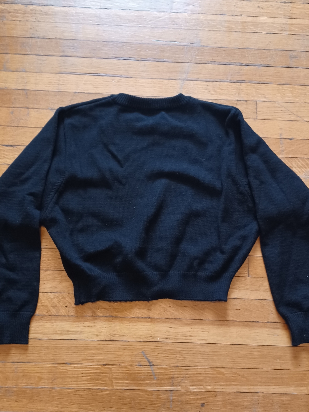 Zara Black Crewneck - Cropped Sweater - Picture 3 of 4